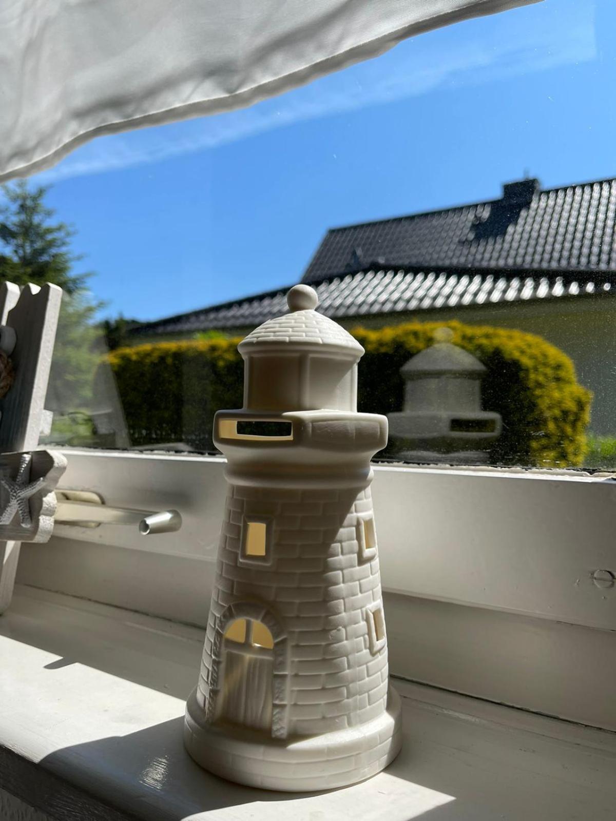 Ferienwohnung Strandoase Inklusive Terrasse Und Parkplatz - Sonnenseite Scharbeutz Eksteriør billede